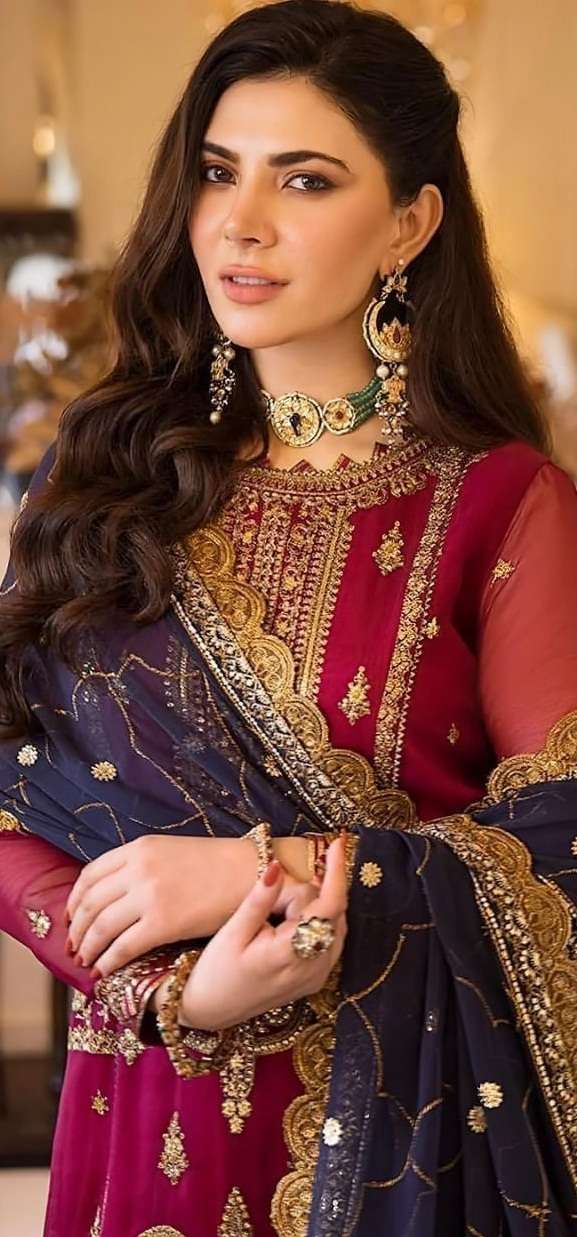 D No- 10207 Open Pic by Zaha